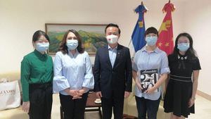 Presidenta de Acroarte visita embajador de China en RD