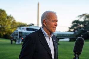 Biden cree que China negociará un acuerdo con los talibanes