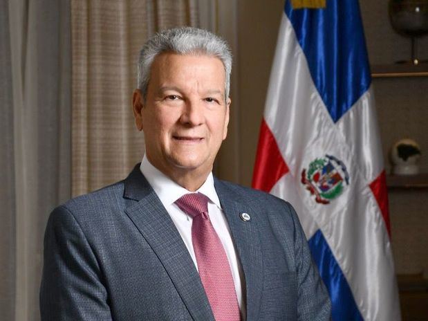 El ministro de la Presidencia, Lisandro Macarrulla.