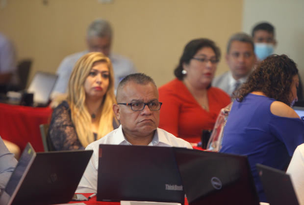 Personas asisten a un taller para la capacitación en el modelaje de estimaciones y proyecciones del VIH, hoy en Ciudad de Panamá, Panamá.