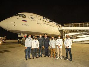 Antonio Yapor, José Marte Piantini, tripulación de  Aeroflot, Frank Rainieri, Frank Elías Ranieri y Giovanni Ranieri.