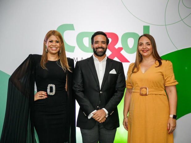 Massiel Reyes, Julio R. Curiel y Joan Patricia Landolfi.