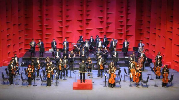 Orquesta  Sinfónica del Teatro Nacional.