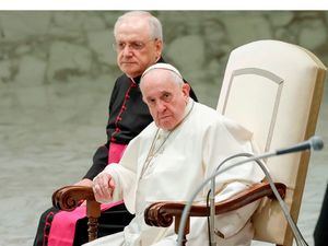 El papa admite errores en evangelización por imponer solo un modelo cultural