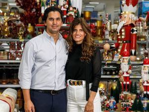 Emmanuel Hernández y Elsa González Lama.