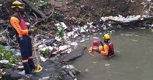 Un niño de 10 años es arrastrado por las aguas de una cañada en la capital