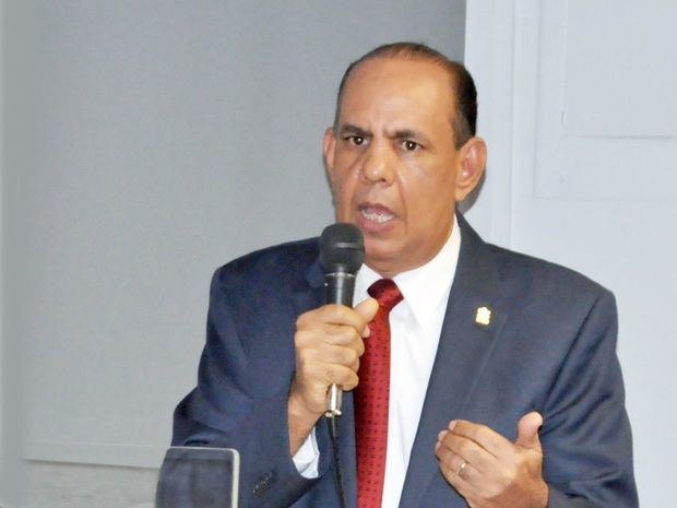 Noel Ureña Ceballos.