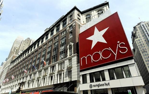 Macy's anuncia el cierre de 125 tiendas y el despido de 2.000 empleados
 