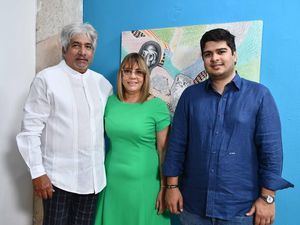 Carlos Puello, Luisa de Puello y Juan Antonio Guerra de León.