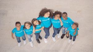 Influyentes de las redes sociales se unen a UNICEF en el Día Mundial de la Infancia.