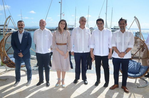 Albert Martínez, Jesús Duran, Marianna Vargas, Juan Bancalari, David Collado y Carlos Aguilar.