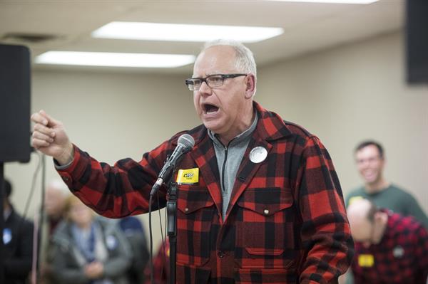 Tim Walz, gobernador demócrata.