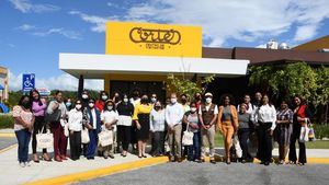Centro de Visitantes Cortés realiza encuentro navideño con comunicadores sociales