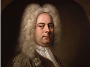 Mr Handel cordialmente le invita a su cumpleaños.