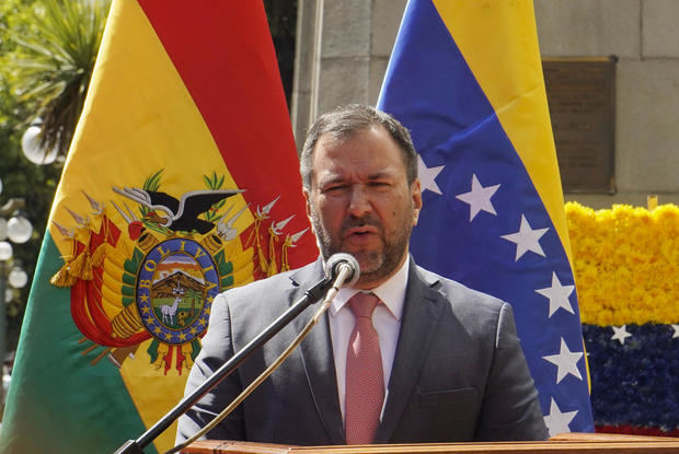 Fotografía de archivo en la que se registró al ministro del Poder Popular para las Relaciones Exteriores de la República Bolivariana de Venezuela Yván Gil Pinto, en La Paz (Bolivia).