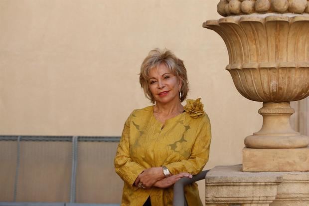 Foto de archivo de la escritora chilena Isabel Allende.