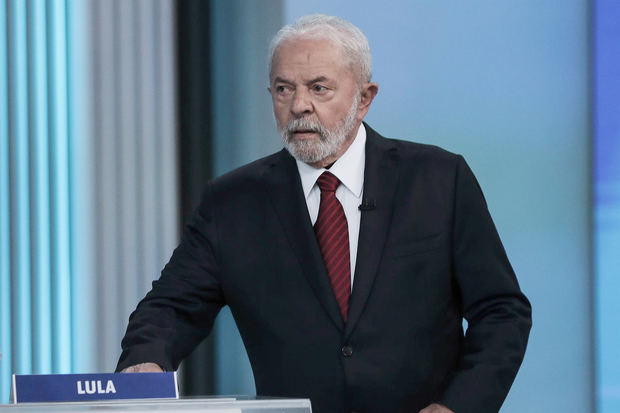 Lula conversa con Borrell, Rutte, Castillo y otros líderes internacionales