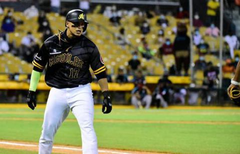 Lagares acarrea a las Águilas al juego decisivo en la final ante los Gigantes.