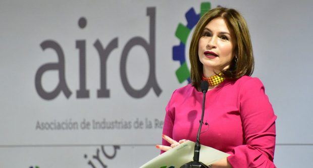 Circe Almánzar, vicepresidente ejecutiva de la AIRD.