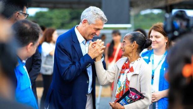 El alto comisionado de la ONU para los refugiados, Filippo Grandi, visita el albergue para refugiados Rondon 3, en la ciudad de Boa Vista, para constatar la situación de los migrantes venezolanos.