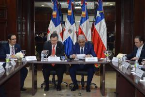 RD acuerda con Chile creación de Consejo de Comercio e Inversión