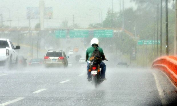 Vaguada continuará generando precipitaciones sobre el país.
