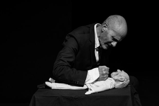 Aka Hamlet Hernán Gené.