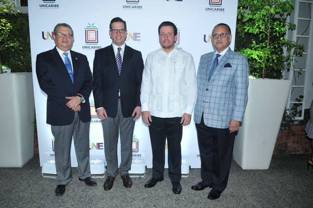 Alberto Bonetti, César Dargan, José Alejandro Aybar y Arturo Villanueva .