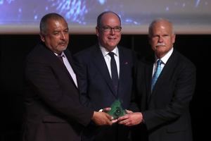 Alberto de Mónaco preside la entrega de premios de protección ambiental