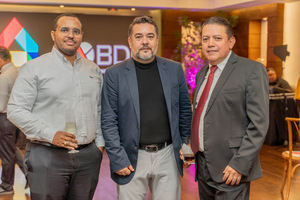 Alfredo Gutiérrez , Joel Vega, Francisco Sandoval.