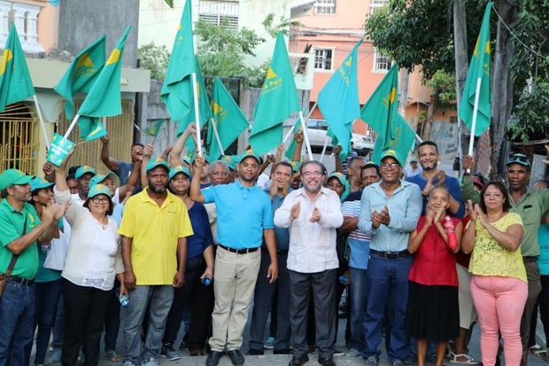 Alianza País continúa presentando candidatos en SDN