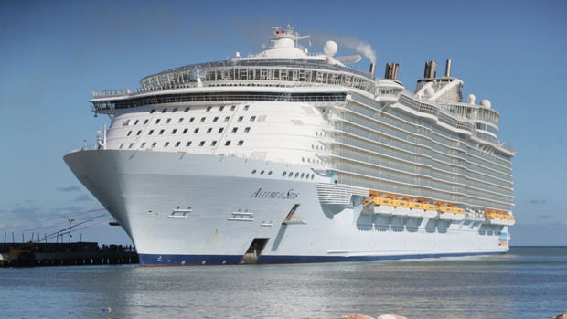 el crucero 'Allure of the Seas', the Royal Caribbean.