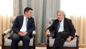 Almagro conversa con Cancillería de Panamá sobre retos de toda la región