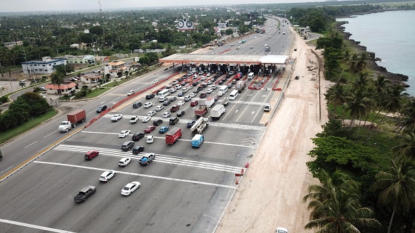 Ampliación carriles peaje Las Américas