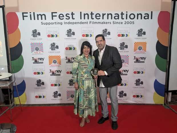Angélica Noboa Pagán y Ricardo Tejeda Ramírez, productores de Poncho Morado Films.