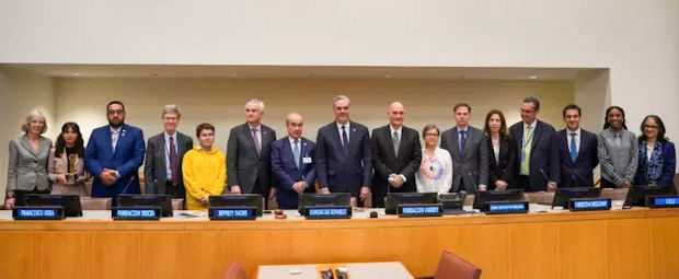 Autoridades principales presentes en Asamblea General de Naciones Unidas sobre los aportes del sector privado para mejorar el sistema educativo en la Región de América Latina.