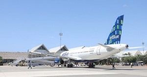 Aviación Civil anuncia nueva ruta entre Newark y Punta Cana