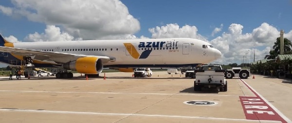 Azur Ukraine, B767-300, Boeing.