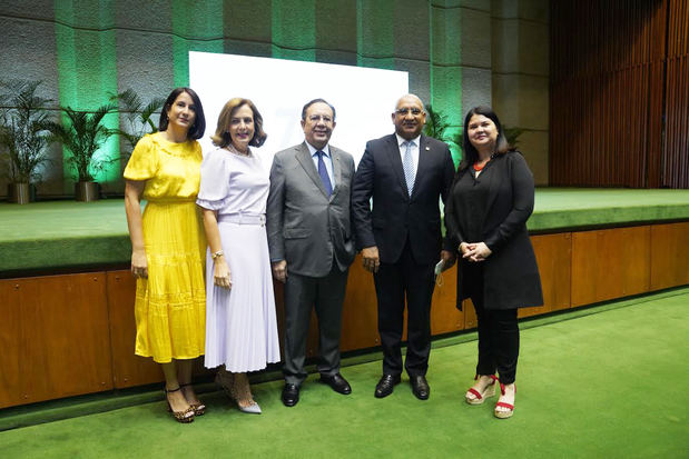 BCRD conmemoró el Día Internacional de la Mujer con la charla “Mujer con propósito”.