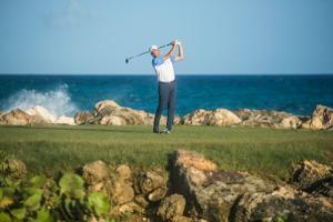 Grupo Piñero inaugura los 18 hoyos de La Romana Golf Club en ‘Playa Nueva Romana’