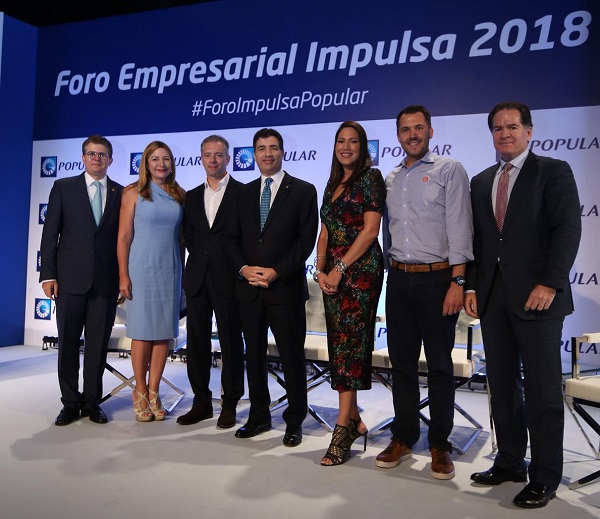 De izquierda a derecha Arturo Grullón Finet, Isabel Turull, Carlos Vidal, Christopher Paniagua, Eunice Arroyo-Pérez, Felipe Athayde y Manuel Corripio.