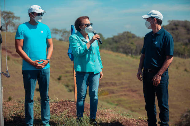 La señora Inmaculada Adames, vicepresidente ejecutiva del Plan Sierra, destacó el compromiso institucional del Banco Popular Dominicano con el medioambiente y las acciones que realiza en su favor