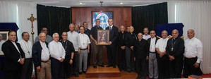 Grupo Popular entrega al Episcopado 7,500 réplicas de la Virgen de La Altagracia