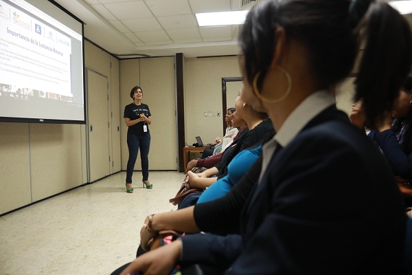 Grupo Popular realiza acciones en favor de la lactancia materna