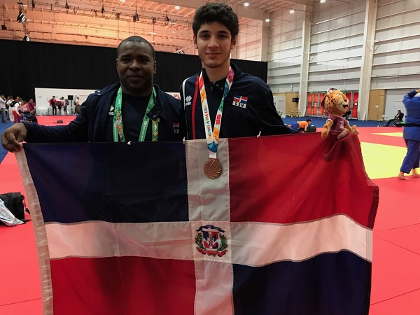 El entrenador Juan Carlos Jacinto y el judoca Antonio Tornal