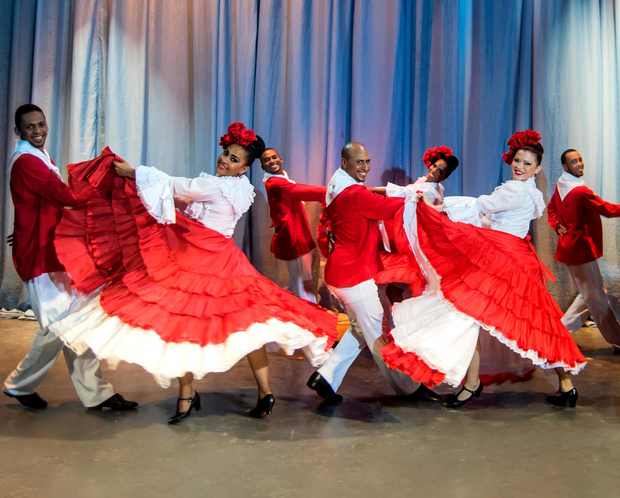 Ballet Folclórico Nacional. 