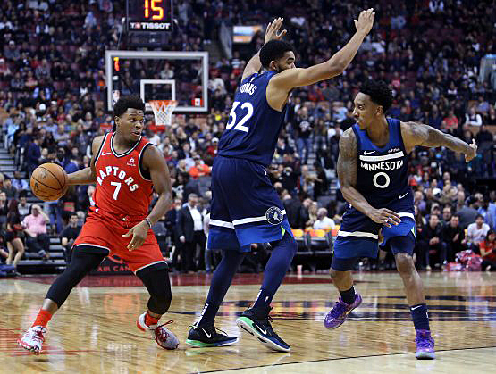 Actuación de Karl Towns no pudo frenar racha ganadora de Raptors.