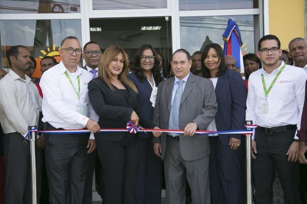 La entidad, dirigida al financiamiento de pequeños y medianos empresarios, inauguró su segunda oficina en este municipio.