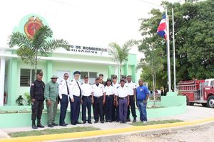 EGE Haina dona estación de bomberos a municipio Quisqueya en SPM