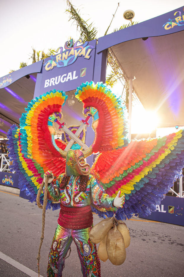 Brugal estuvo presente en el carnaval.